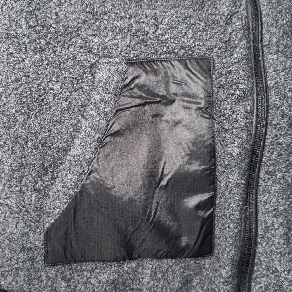 Smartwool Anchor Line Sherpa Reversible Vest NWT! - Picture 6 of 8